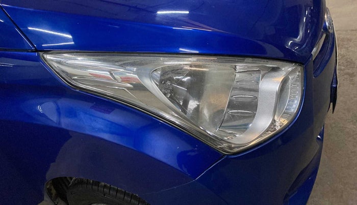 2016 Hyundai Eon ERA +, Petrol, Manual, 52,591 km, Right headlight - Faded