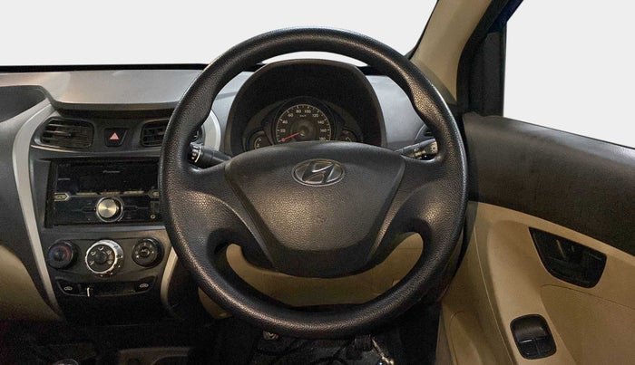 2016 Hyundai Eon ERA +, Petrol, Manual, 52,591 km, Steering Wheel Close Up
