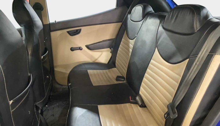 2016 Hyundai Eon ERA +, Petrol, Manual, 52,591 km, Right Side Rear Door Cabin