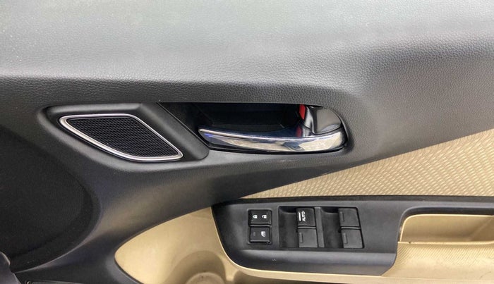 2020 Honda City 1.5L I-VTEC VX, Petrol, Manual, 35,169 km, Driver Side Door Panels Control