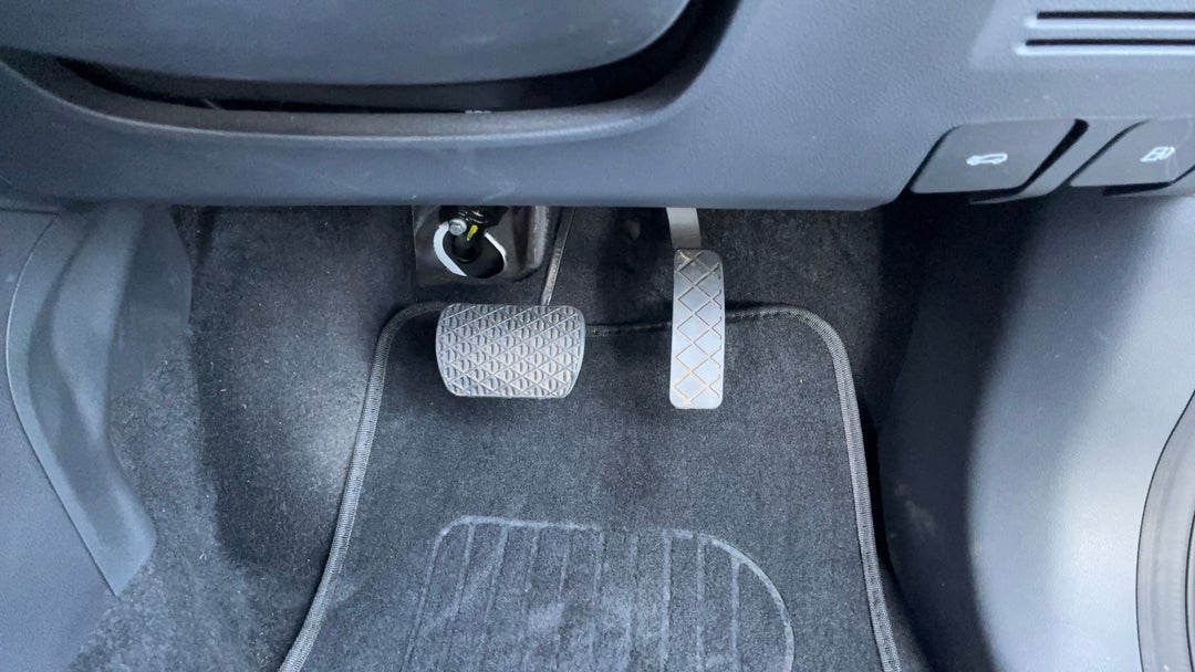 Pedals and Footmat