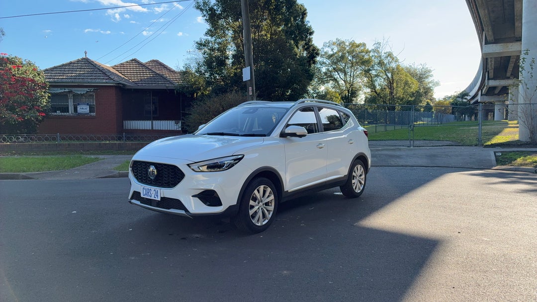 Left Front Diagonal (45- Degree) View