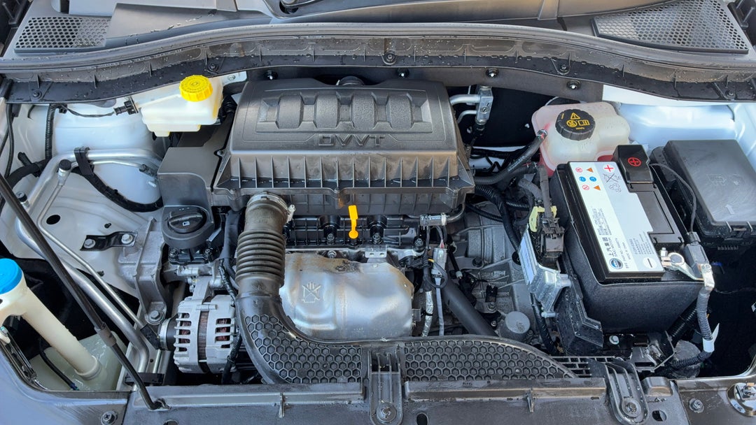 Open Bonnet (Engine)