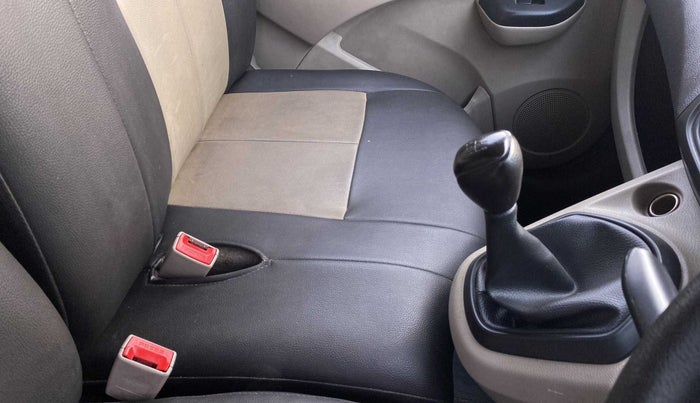 2018 Datsun Go Plus T, Petrol, Manual, 35,105 km, Gear Lever