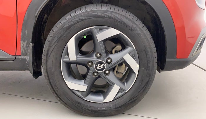2019 Hyundai VENUE SX 1.0 (O) TURBO, Petrol, Manual, 49,825 km, Right Front Wheel