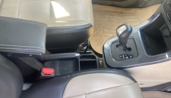 2019 Maruti New Wagon-R ZXI 1.2 AMT, Petrol, Automatic, 43,915 km, Gear Lever