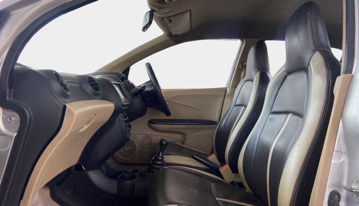 2015 Honda Amaze 1.2L I-VTEC E, Petrol, Manual, 1,19,433 km, Right Side Front Door Cabin