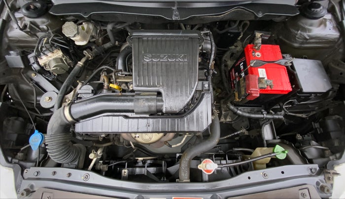 2015 Maruti Ciaz ZXI PLUS, Petrol, Manual, 1,08,148 km, Engine Bonet View
