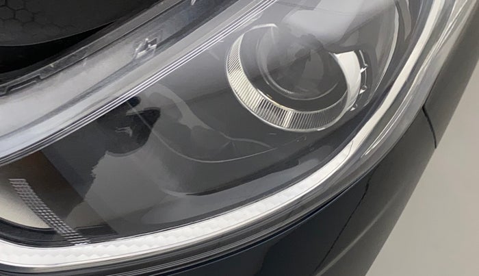 2022 Hyundai GRAND I10 NIOS SPORTZ 1.0 TURBO GDI, Petrol, Manual, 17,417 km, Left headlight - Minor scratches