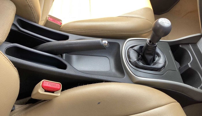 2016 Honda City 1.5L I-VTEC V MT, Petrol, Manual, 50 km, Gear Lever