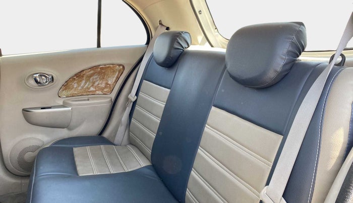 2015 Nissan Micra XV CVT, Petrol, Automatic, 76,384 km, Right Side Rear Door Cabin