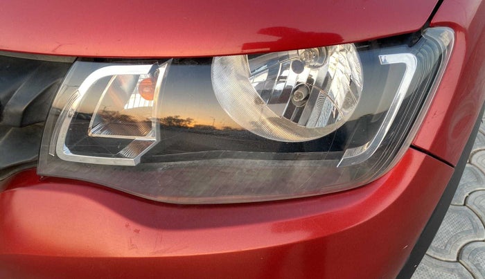 2016 Renault Kwid RXT 1.0, Petrol, Manual, 68,528 km, Left headlight - Clamp has minor damage