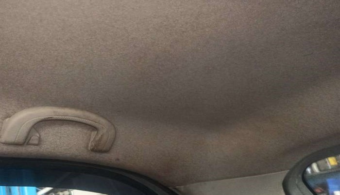2018 Tata Tiago XT PETROL, CNG, Manual, 97,854 km, Ceiling - Roof lining is slightly discolored