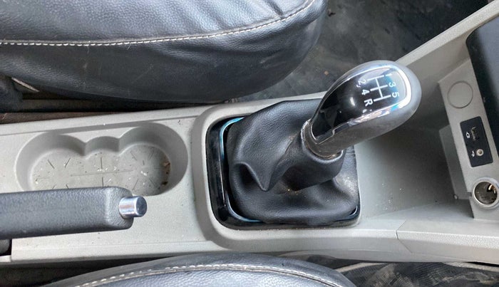 2018 Tata Tiago XT PETROL, CNG, Manual, 97,854 km, Gear lever - Boot cover slightly torn