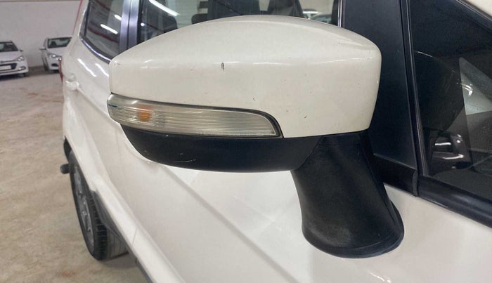 2017 Ford Ecosport TITANIUM 1.5L DIESEL, Diesel, Manual, 67,719 km, Right rear-view mirror - Minor scratches