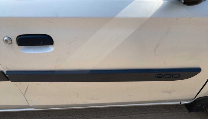 2015 Maruti Alto 800 LXI, Petrol, Manual, 70,062 km, Driver-side door - Slightly rusted