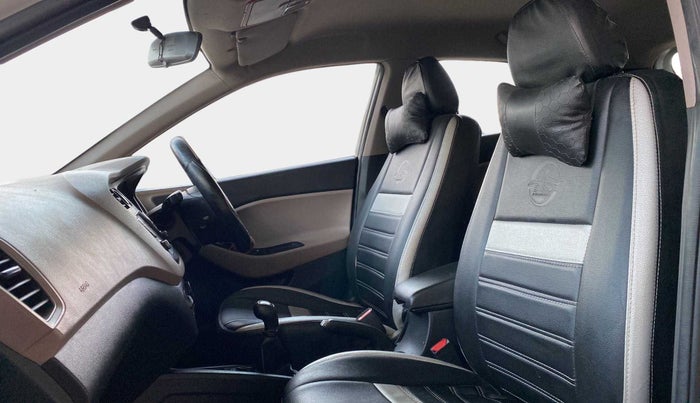 2019 Hyundai Elite i20 SPORTZ PLUS 1.2, Petrol, Manual, 41,781 km, Right Side Front Door Cabin