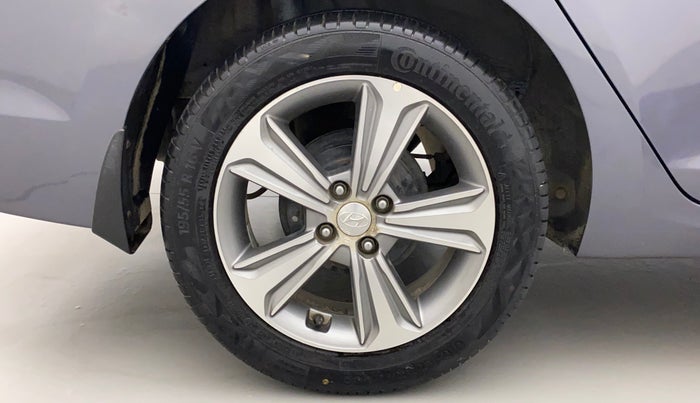 2018 Hyundai Verna 1.6 VTVT SX O, Petrol, Manual, 76,594 km, Right Rear Wheel
