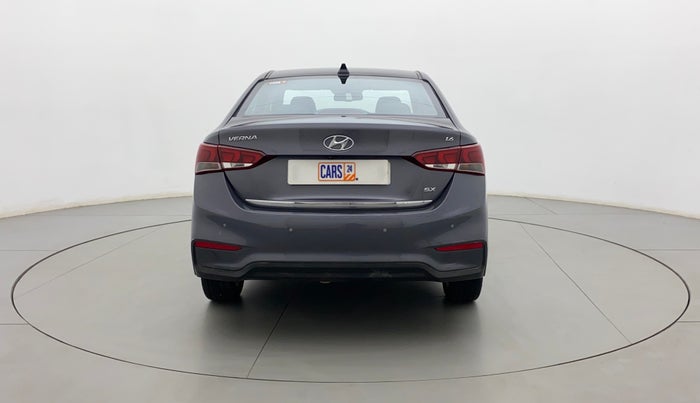 2018 Hyundai Verna 1.6 VTVT SX O, Petrol, Manual, 76,594 km, Back/Rear