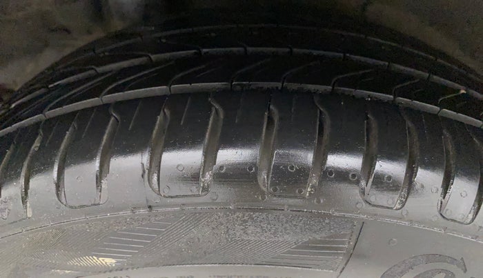 2018 Hyundai Verna 1.6 VTVT SX O, Petrol, Manual, 76,594 km, Right Rear Tyre Tread