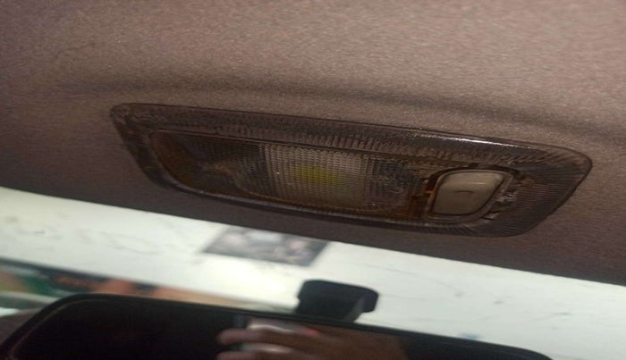 2017 Datsun Redi Go T (O), Petrol, Manual, 31,628 km, Ceiling - Roof light/s not working
