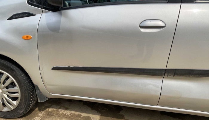 2020 Datsun Redi Go T (O), Petrol, Manual, 32,777 km, Front passenger door - Minor scratches