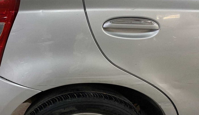 2013 Toyota Etios Liva V, Petrol, Manual, 75,671 km, Right quarter panel - Minor scratches