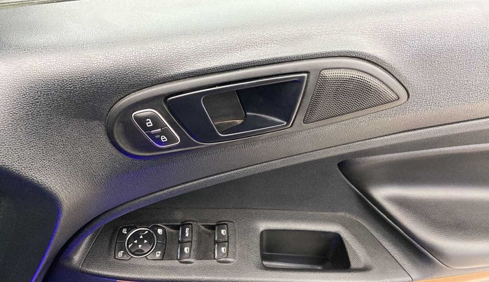 2020 Ford Ecosport TITANIUM 1.5 SPORTS(SUNROOF) PETROL, Petrol, Manual, 36,674 km, Driver Side Door Panels Control