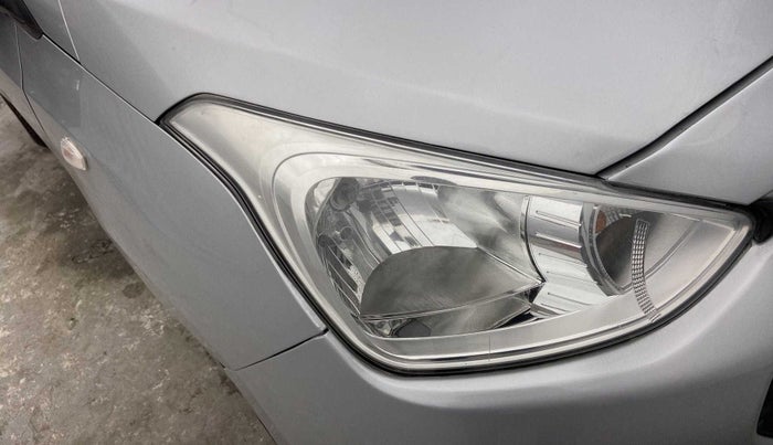 2017 Hyundai Grand i10 MAGNA 1.2 KAPPA VTVT, CNG, Manual, 1,09,112 km, Right headlight - Minor scratches