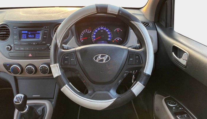 2015 Hyundai Xcent S 1.2, Petrol, Manual, 50,822 km, Steering Wheel Close Up