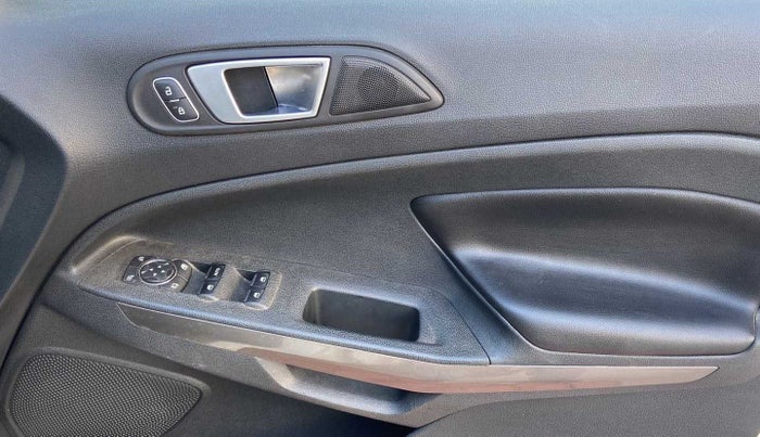 2019 Ford Ecosport TITANIUM + 1.5L DIESEL, Diesel, Manual, 1,11,068 km, Driver Side Door Panels Control