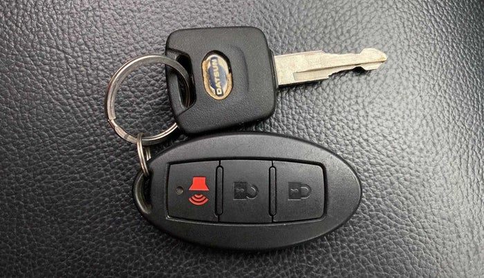 2016 Datsun Redi Go T (O), Petrol, Manual, 53,676 km, Key Close Up