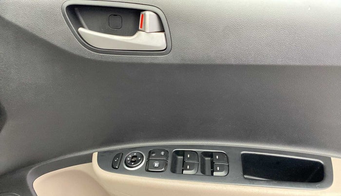 2014 Hyundai Xcent S 1.2, Petrol, Manual, 81,316 km, Driver Side Door Panels Control
