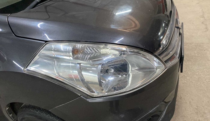 2015 Maruti Ertiga VDI SHVS, Diesel, Manual, 98,635 km, Right headlight - Minor scratches