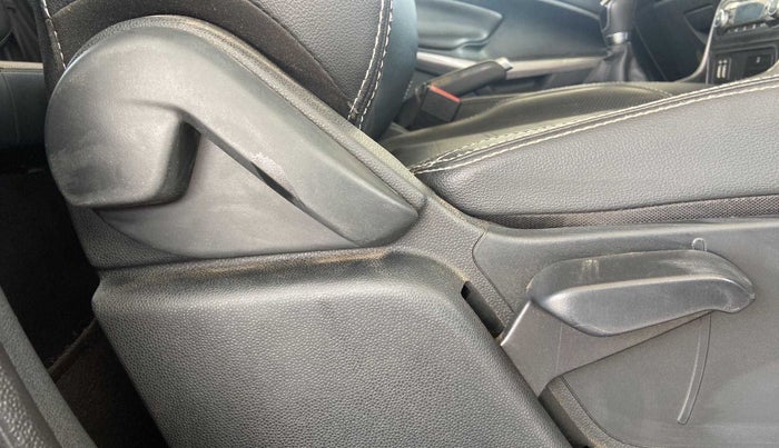 2019 Ford Ecosport TITANIUM + 1.5L DIESEL, Diesel, Manual, 1,10,652 km, Driver Side Adjustment Panel