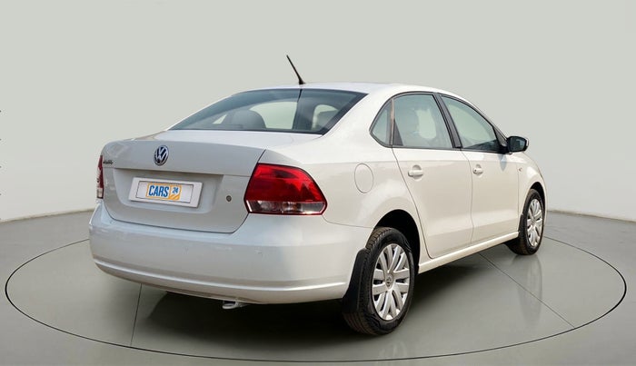 2015 Volkswagen Vento COMFORTLINE 1.6, Petrol, Manual, 23,808 km, Right Back Diagonal