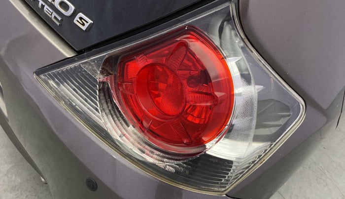 2013 Honda Brio S MT, Petrol, Manual, 65,627 km, Right tail light - Minor damage