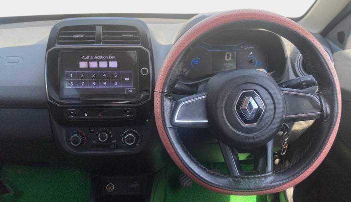 2020 Renault Kwid RXT 0.8, Petrol, Manual, 48,542 km, Steering Wheel Close Up