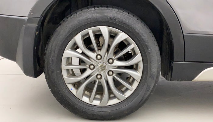 2017 Maruti S Cross ZETA 1.3, Diesel, Manual, 85,432 km, Right Rear Wheel