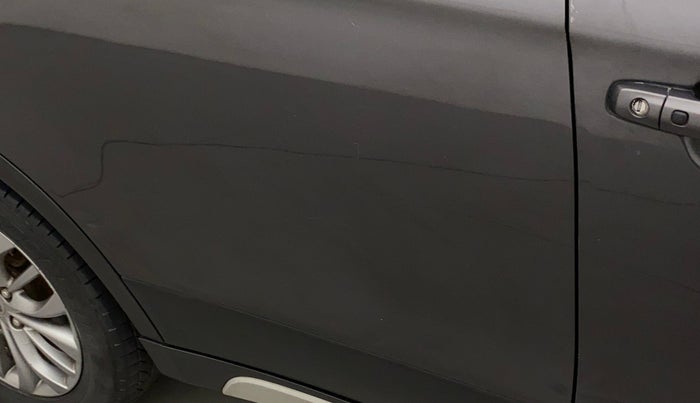 2017 Maruti S Cross ZETA 1.3, Diesel, Manual, 85,432 km, Right rear door - Minor scratches