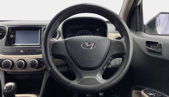 2016 Hyundai Grand i10 MAGNA 1.2 KAPPA VTVT, Petrol, Manual, 31,966 km, Steering Wheel Close Up