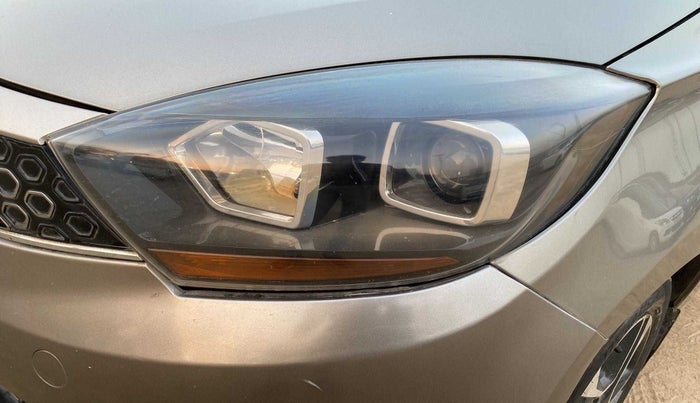 2018 Tata TIGOR XZ PLUS PETROL, Petrol, Manual, 67,027 km, Left headlight - Faded
