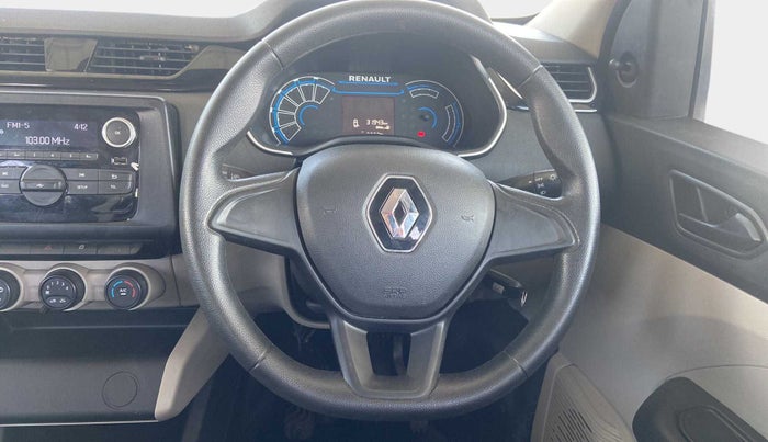 2019 Renault TRIBER RXL MT, Petrol, Manual, 31,931 km, Steering Wheel Close Up