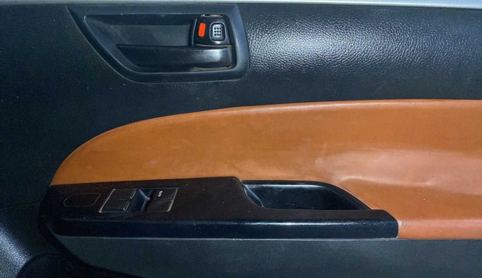 2015 Maruti Swift LXI, Petrol, Manual, 63,928 km, Driver Side Door Panels Control