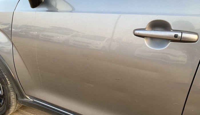 2018 Maruti IGNIS ZETA 1.2 AMT, CNG, Automatic, 68,028 km, Front passenger door - Slightly dented