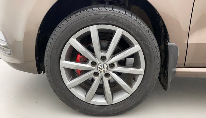 2016 Volkswagen Polo HIGHLINE1.2L, Petrol, Manual, 92,250 km, Left Front Wheel