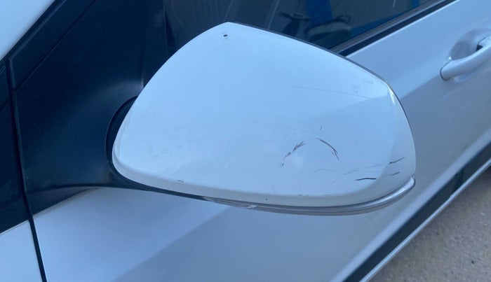 2018 Hyundai Grand i10 SPORTZ 1.2 KAPPA VTVT, Petrol, Manual, 40,832 km, Left rear-view mirror - Indicator light has minor damage