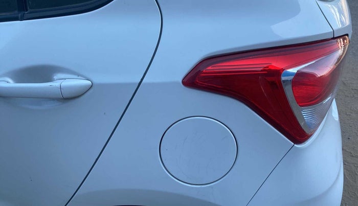2018 Hyundai Grand i10 SPORTZ 1.2 KAPPA VTVT, Petrol, Manual, 40,832 km, Left quarter panel - Slightly dented