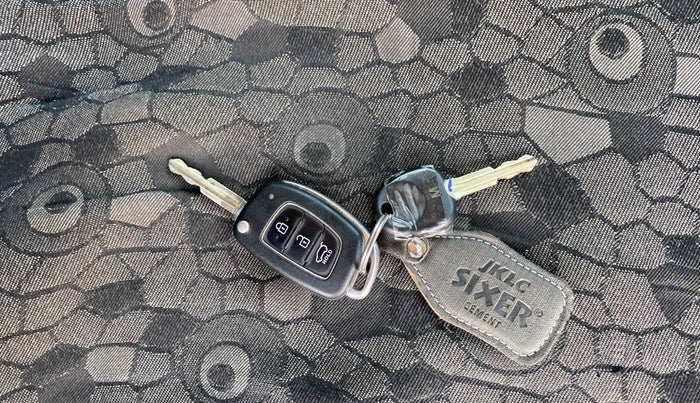 2017 Hyundai Elite i20 ASTA 1.2, Petrol, Manual, 55,291 km, Key Close Up