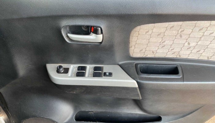 2015 Maruti Wagon R 1.0 VXI, CNG, Manual, 48,882 km, Driver Side Door Panels Control